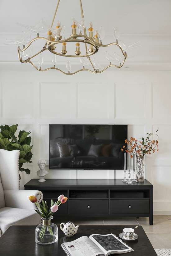 超大衣帽間！獨(dú)居女博士的70㎡美式小屋，用暖黃布置空間，美的夢(mèng)幻~